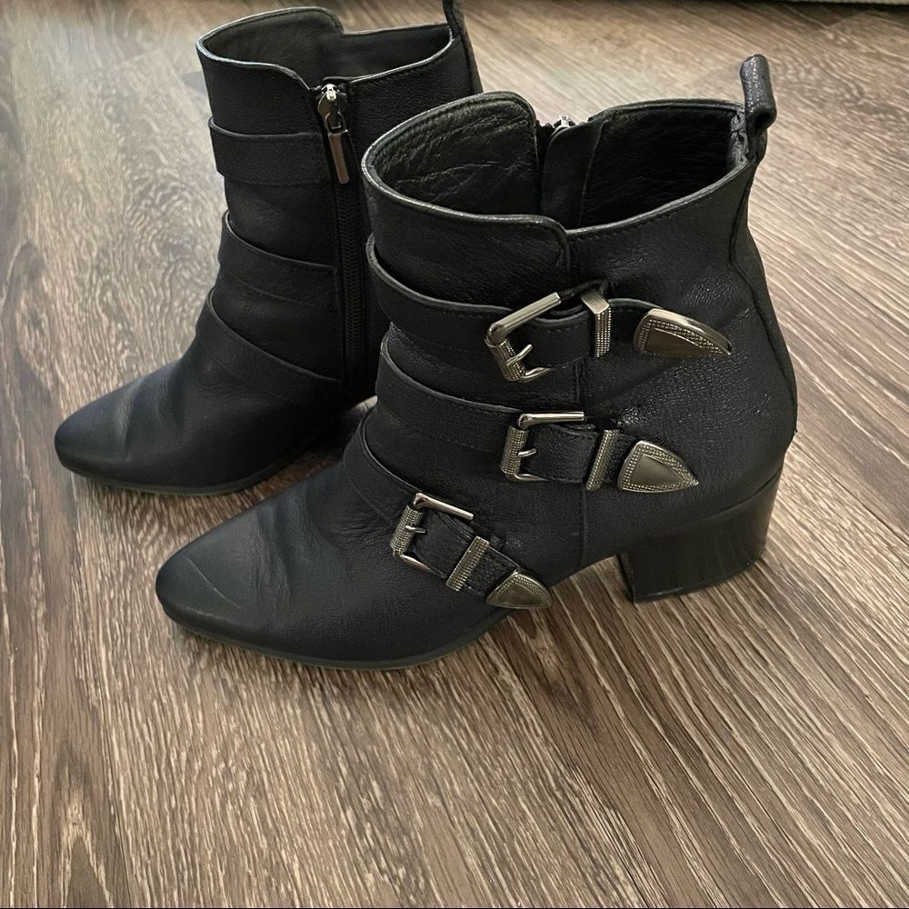 Wilma Firenze leather buckle boots - Picture 15 of 15